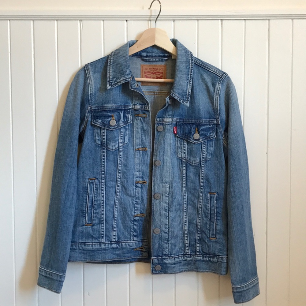 Levi’s Boyfriend Trucker Jacket
